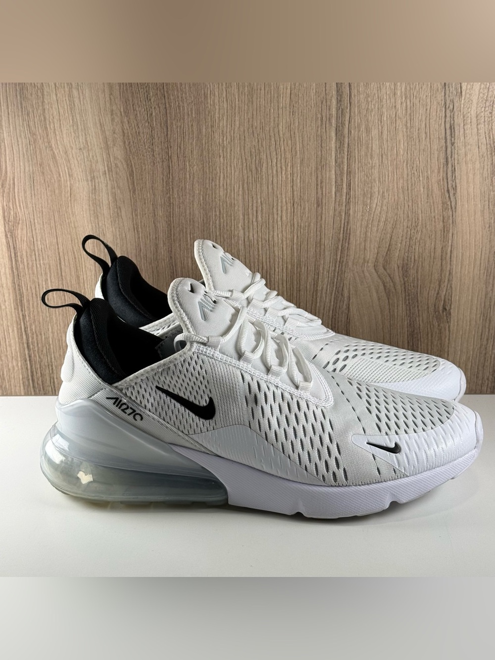 Nike Air Max 270 White Black Running Shoes AH8050-100 Men’s Size 10.5